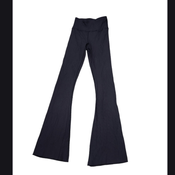 Black Leggings Small - Picture 2 of 5